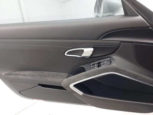 2019 Porsche 991 Carrera - Image 28 of 31