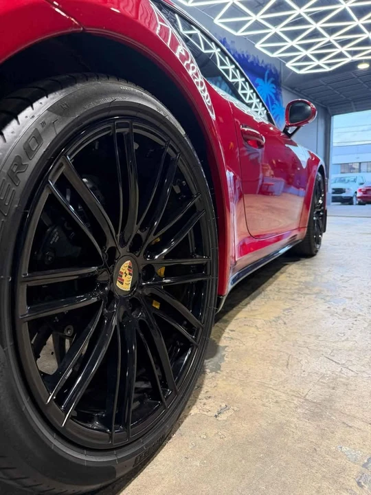 2019 Porsche 918 Spyder - Image 4 of 13