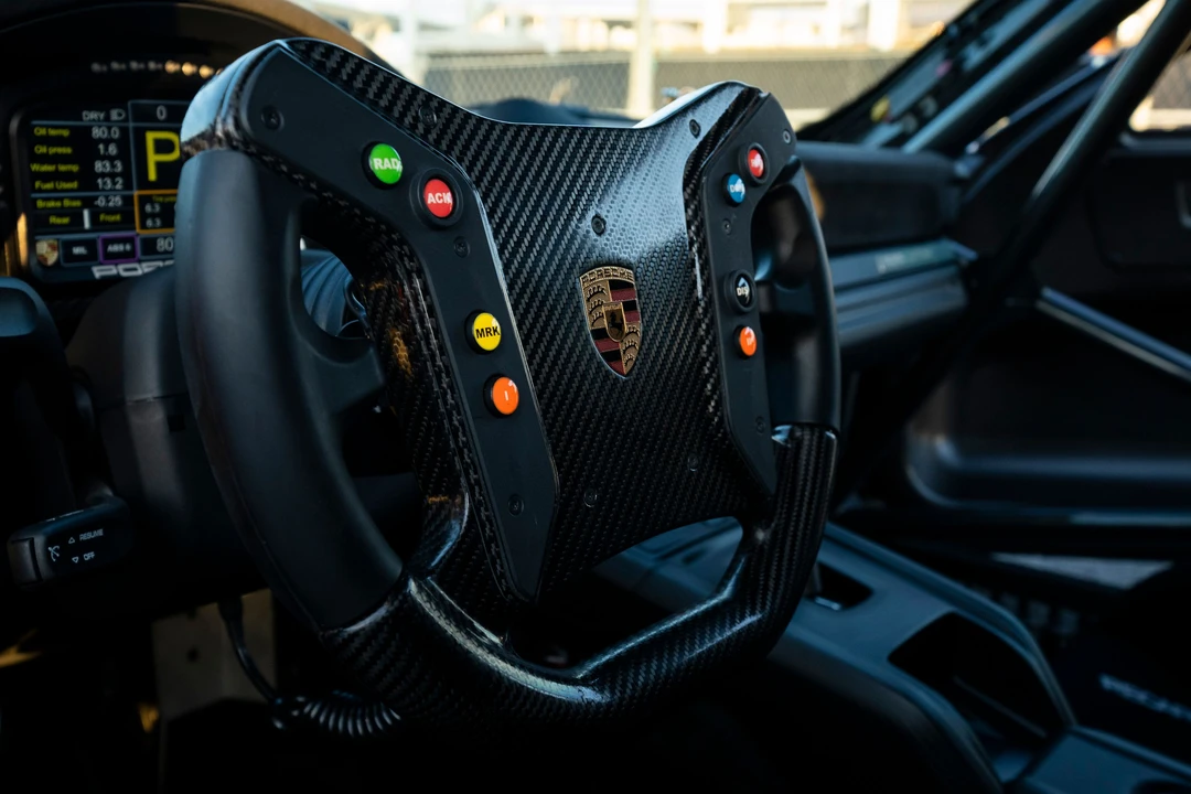 2019 Porsche 934 & 935 - Image 16 of 31