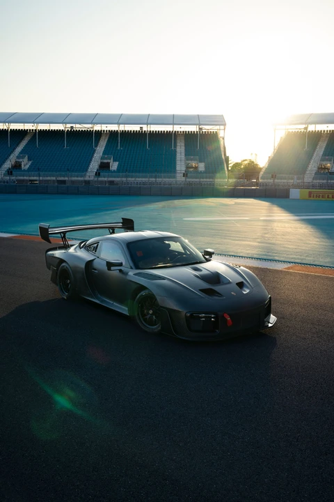 2019 Porsche 934 & 935 - Image 17 of 31