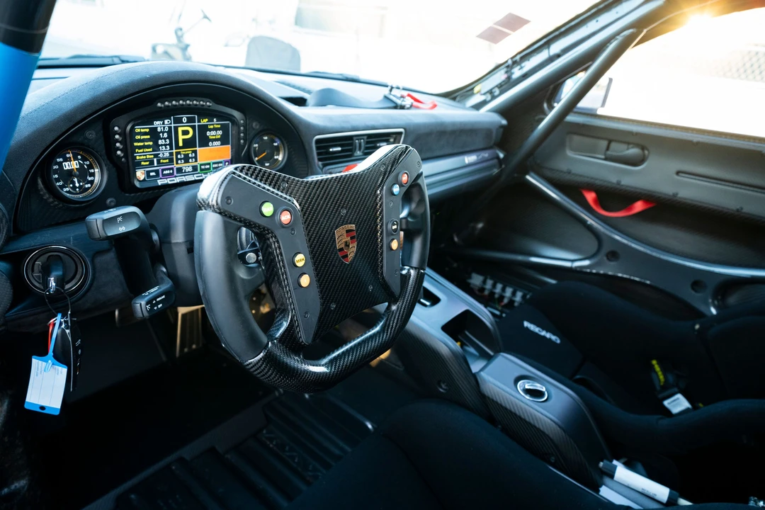 2019 Porsche 934 & 935 - Image 10 of 31