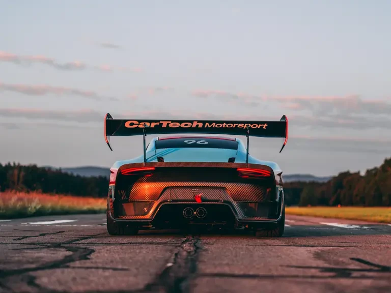2019 Porsche 934 & 935 - Image 8 of 31