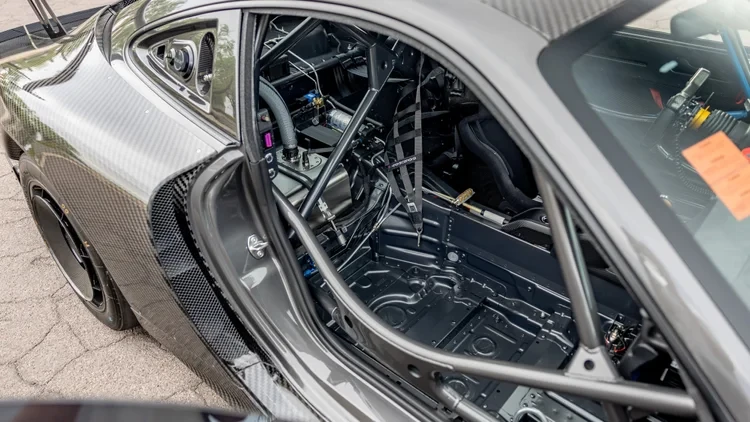 2019 Porsche 934 & 935 - Image 17 of 31