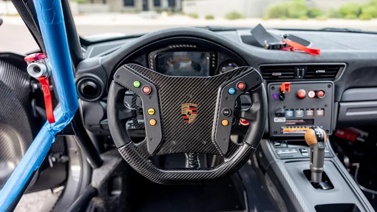 2019 Porsche 934 & 935 - Image 18 of 31