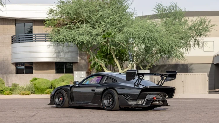 2019 Porsche 934 & 935 - Image 8 of 31
