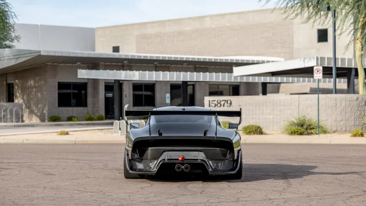 2019 Porsche 934 & 935 - Image 9 of 31