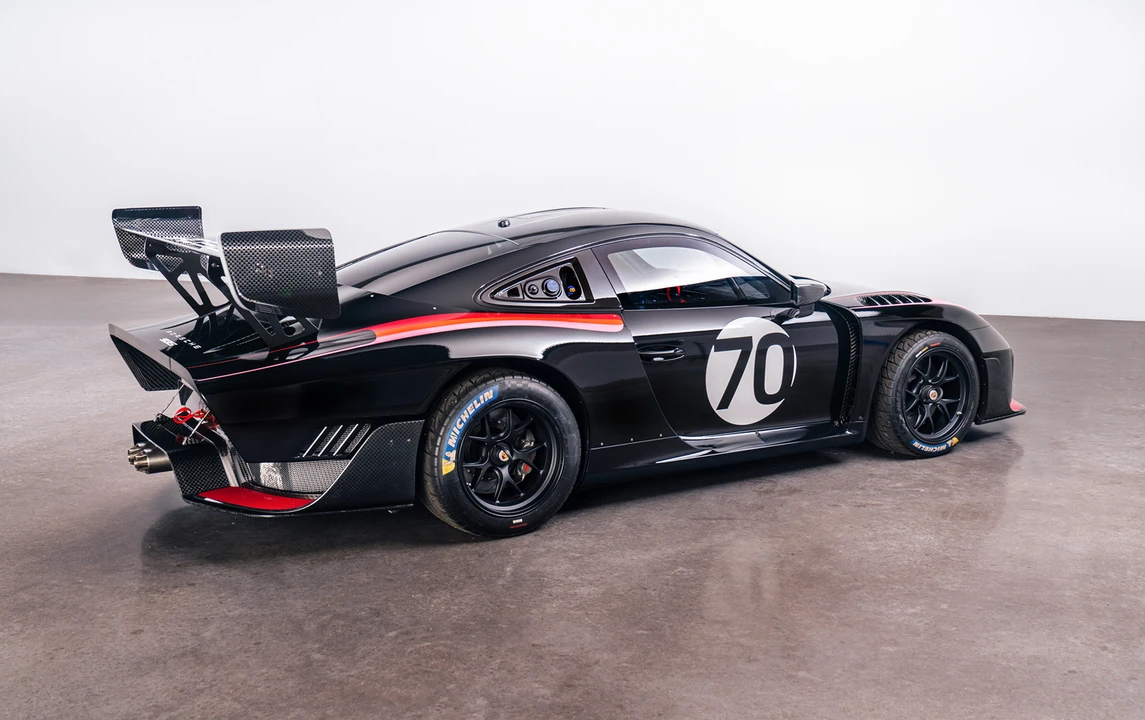 2019 Porsche 934 & 935 - Image 6 of 31