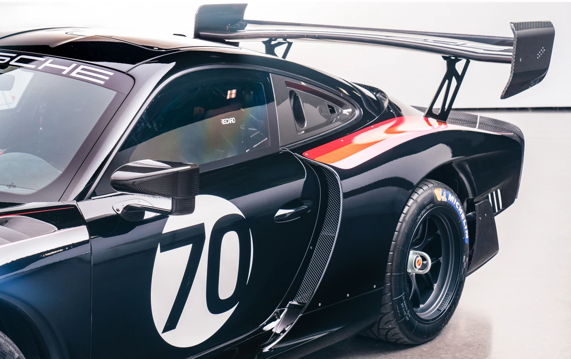 2019 Porsche 934 & 935 - Image 20 of 31