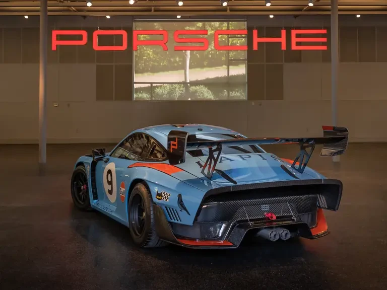 2019 Porsche 934 & 935 - Image 12 of 31