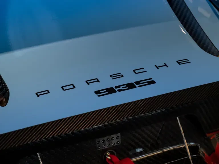 2019 Porsche 934 & 935 - Image 8 of 31