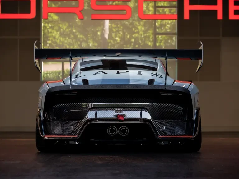 2019 Porsche 934 & 935 - Image 10 of 31