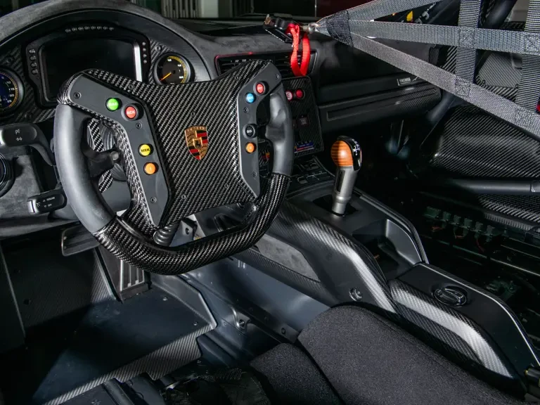 2019 Porsche 934 & 935 - Image 14 of 31