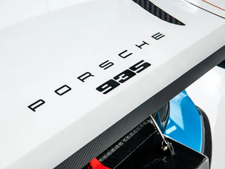 2019 Porsche 934 & 935 - Image 7 of 31