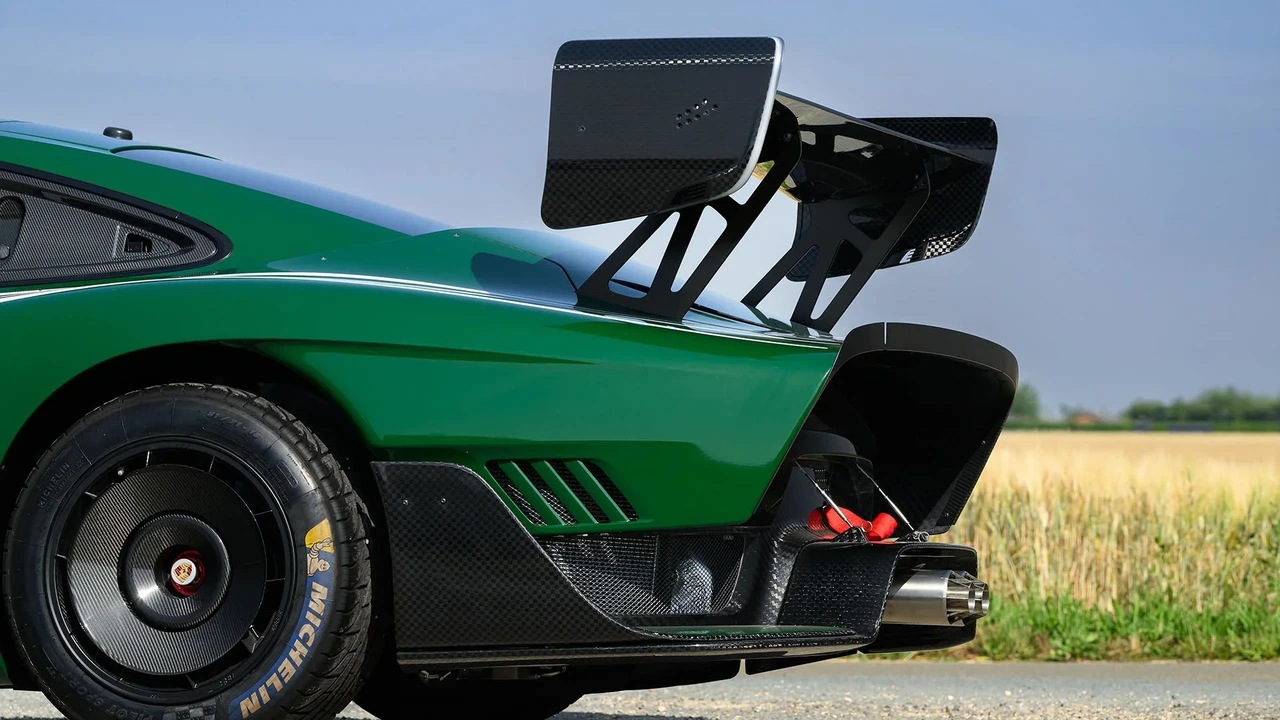 2019 Porsche 934 & 935 - Image 6 of 21