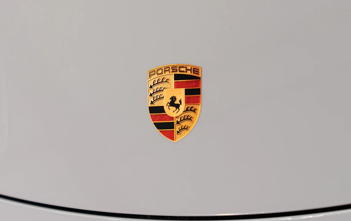 2019 Porsche 934 & 935 - Image 17 of 28