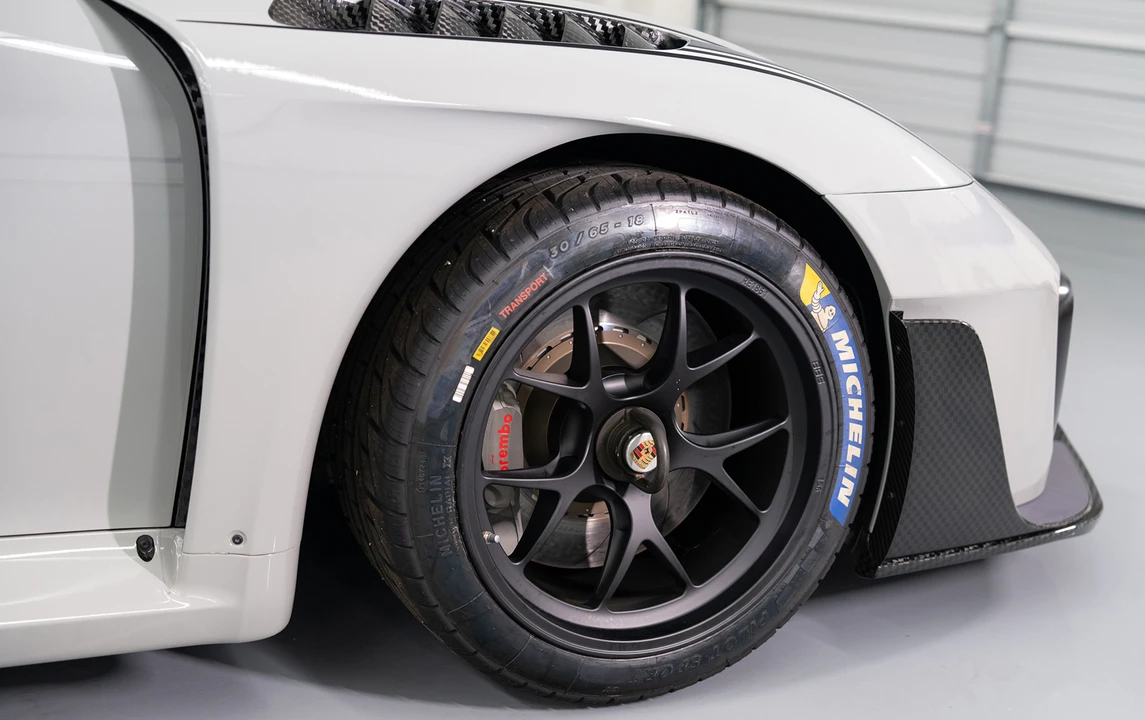 2019 Porsche 934 & 935 - Image 20 of 28
