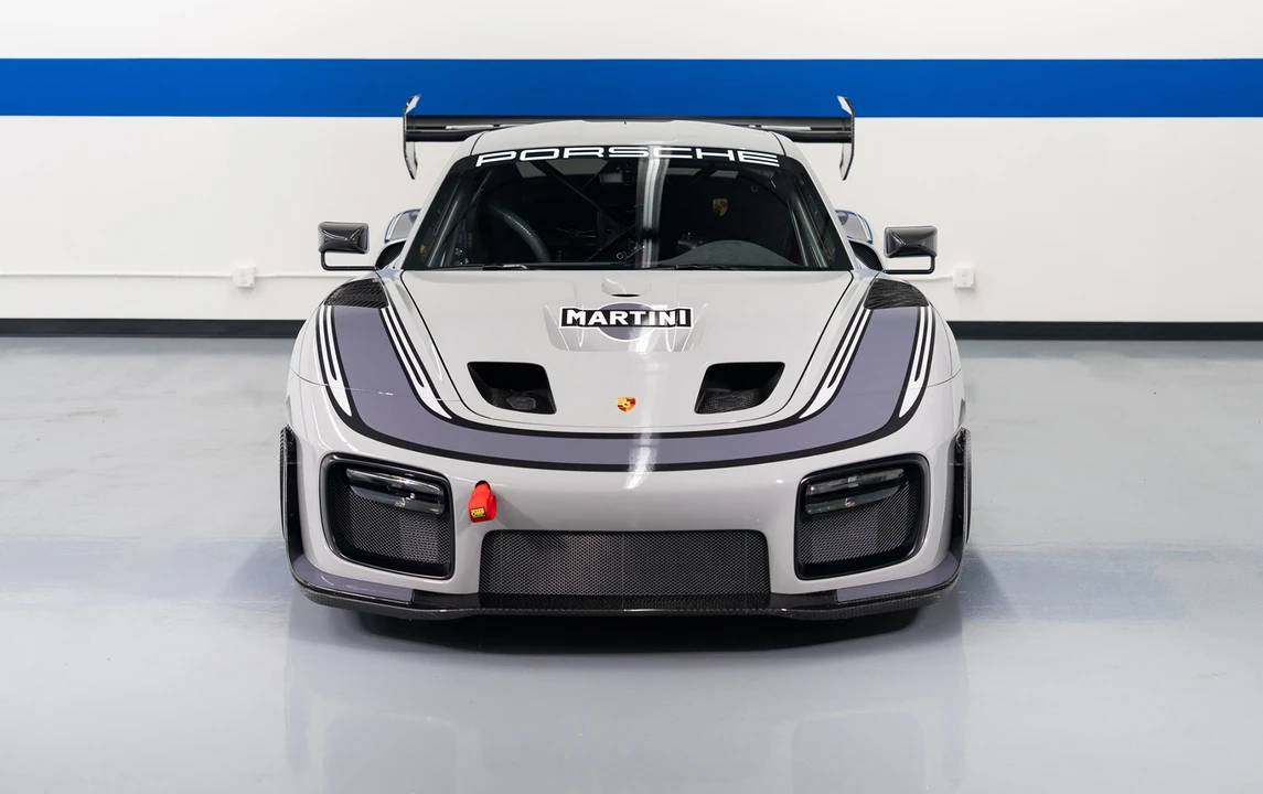 2019 Porsche 934 & 935 - Image 12 of 28