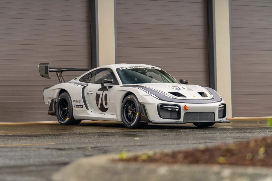 2019 Porsche 934 & 935 - Image 30 of 31