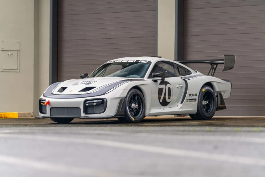 2019 Porsche 934 & 935 - Image 21 of 31