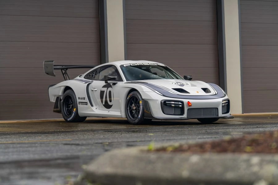 2019 Porsche 934 & 935 - Image 6 of 31