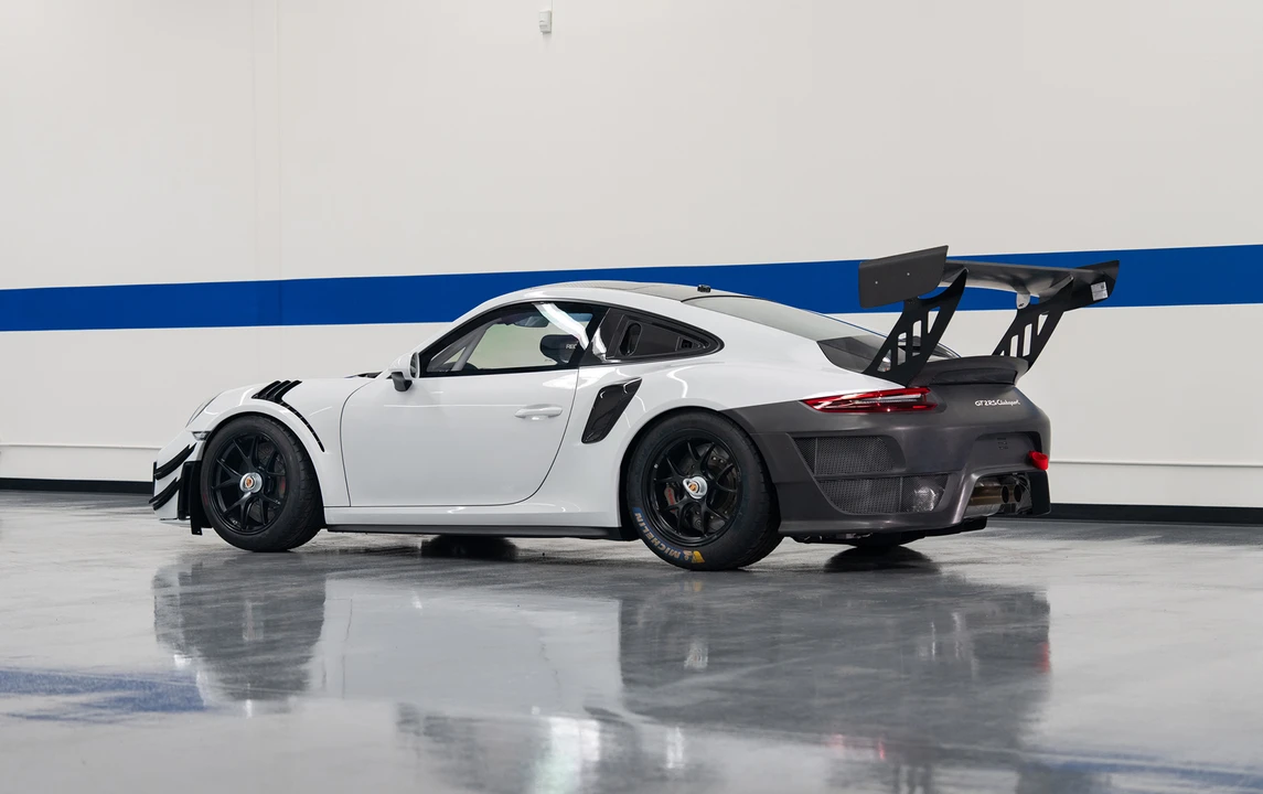 2019 Porsche 991 GT2 RS - Image 7 of 31