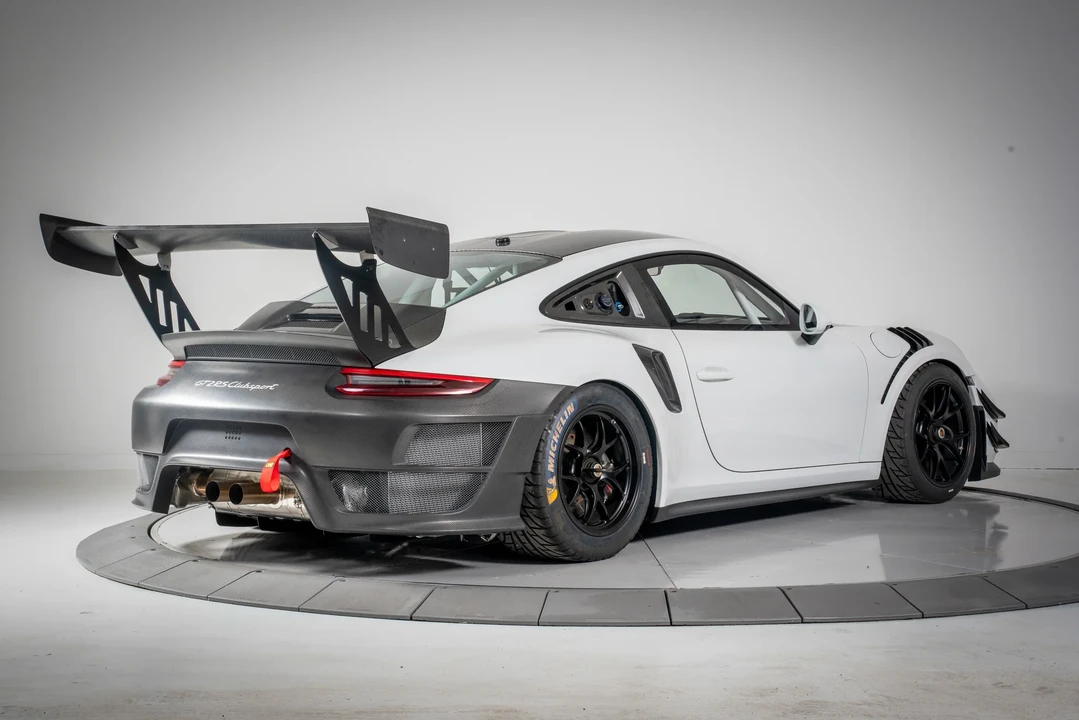 2019 Porsche 991 GT2 RS - Image 6 of 6