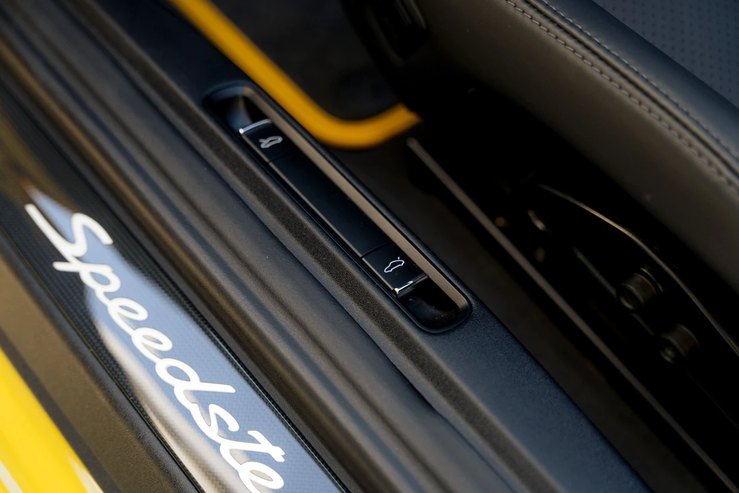 2019 Porsche 991 Speedster - Image 23 of 31