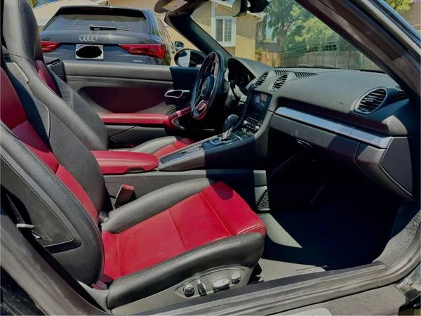 2019 Porsche 718 Boxster - Image 13 of 20
