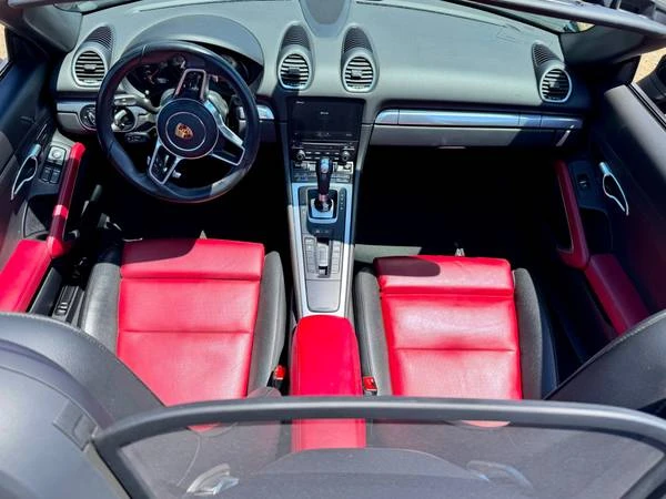 2019 Porsche 718 Boxster - Image 12 of 20