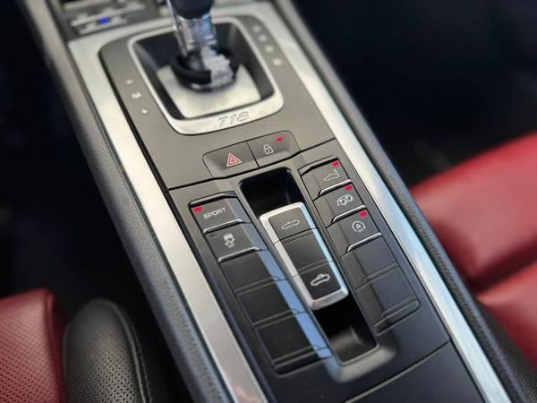 2019 Porsche 718 Boxster - Image 18 of 20