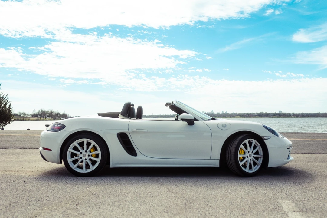 2019 Porsche 718 Boxster - Image 2 of 21