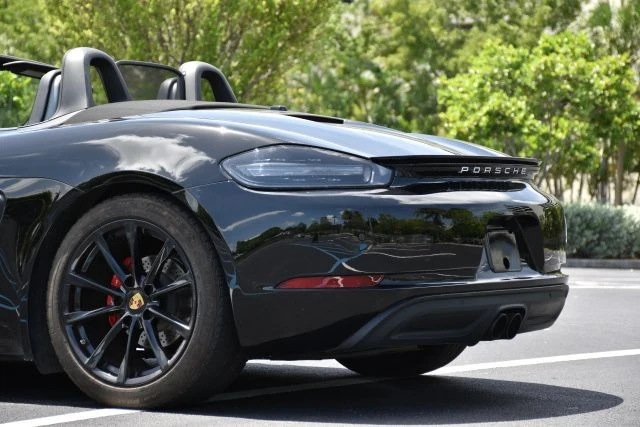 2019 Porsche 718 Boxster GTS - Image 11 of 21