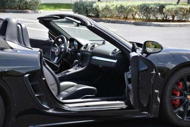 2019 Porsche 718 Boxster GTS - Image 14 of 21