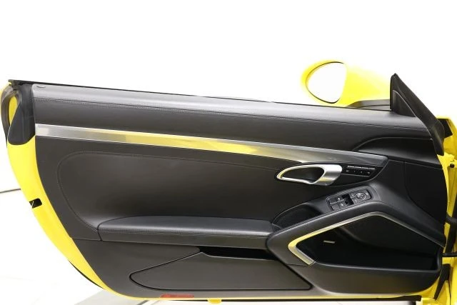 2019 Porsche 718 Boxster GTS - Image 10 of 31