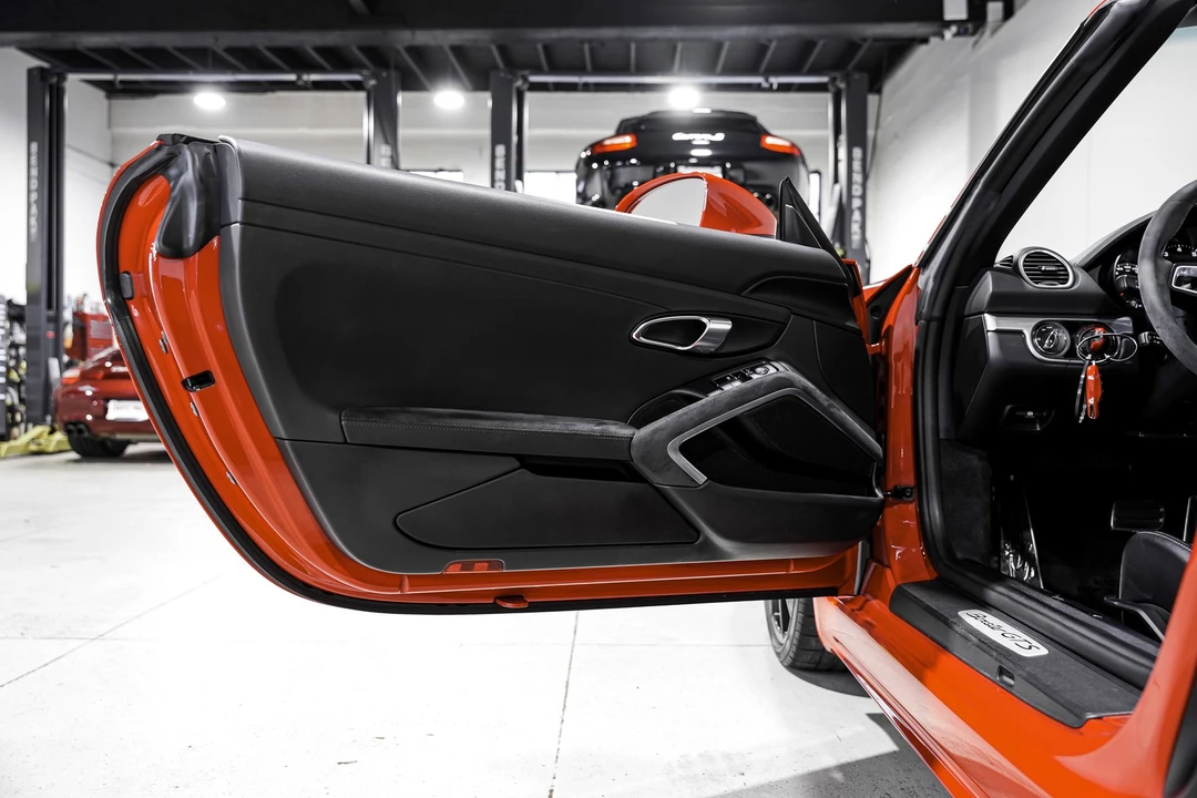 2019 Porsche 718 Boxster GTS - Image 19 of 21