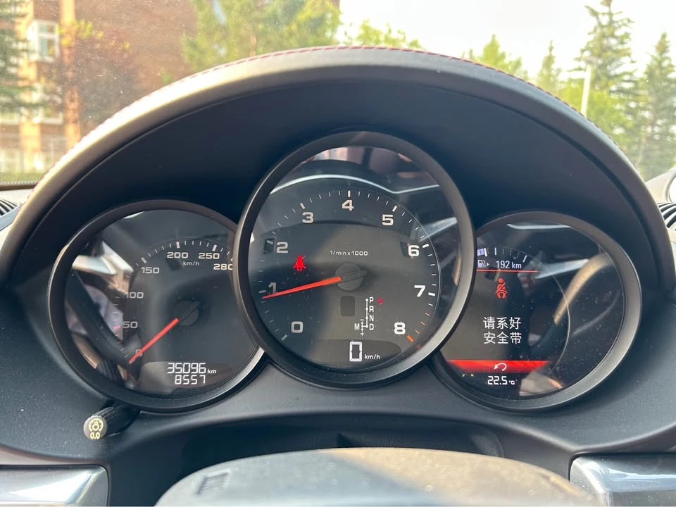 2019 Porsche 718 Boxster S - Image 13 of 17