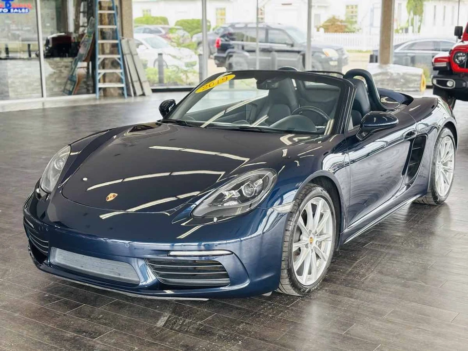 2019 Porsche 718 Boxster - Image 17 of 31
