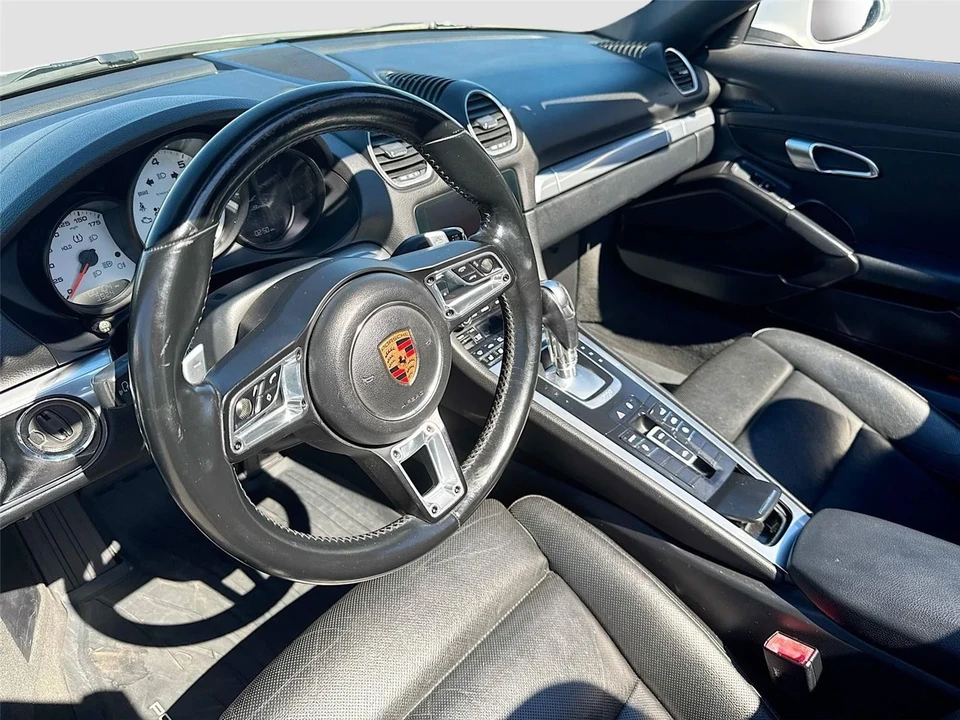 2019 Porsche 718 Boxster - Image 9 of 21