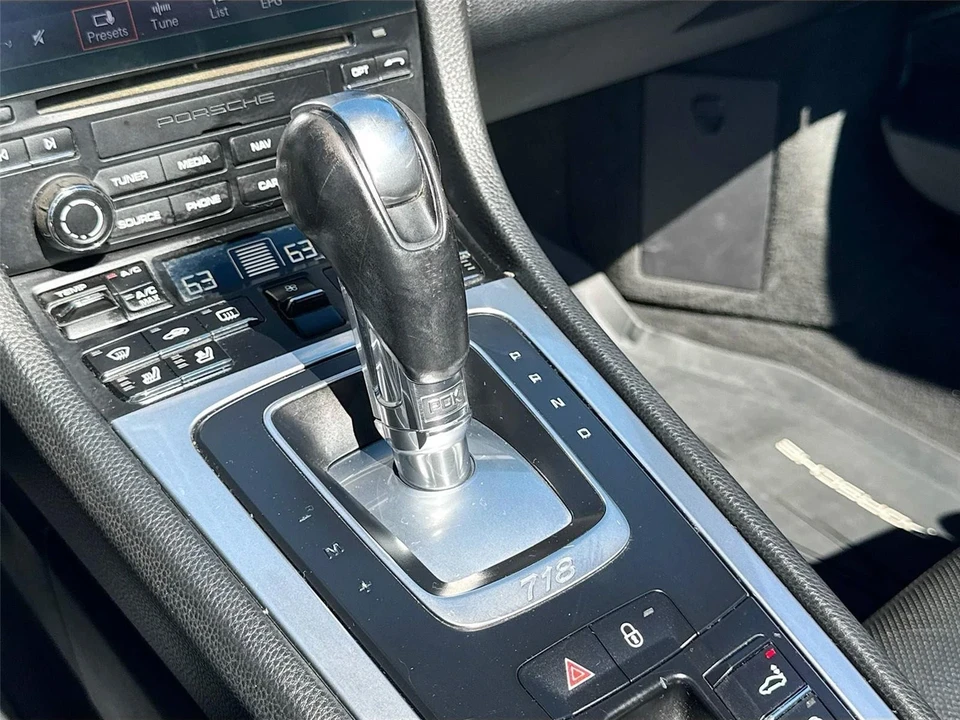 2019 Porsche 718 Boxster - Image 16 of 21