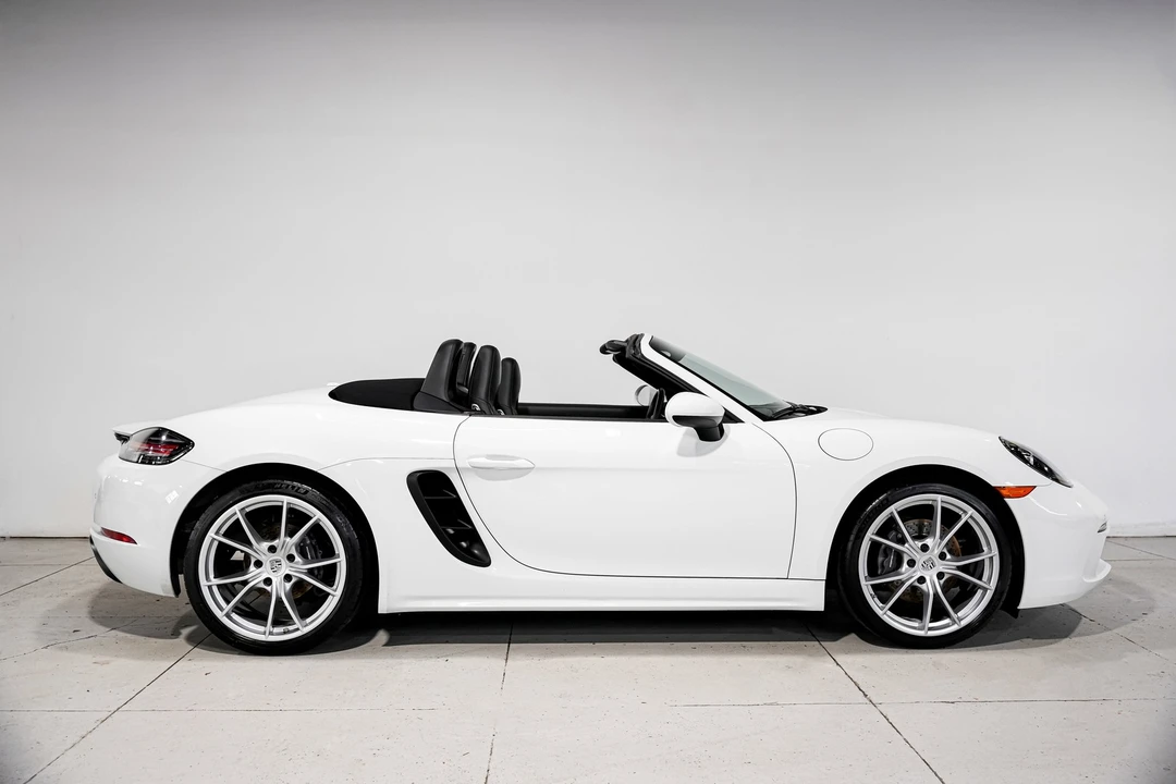 2019 Porsche 718 Boxster - Image 2 of 12