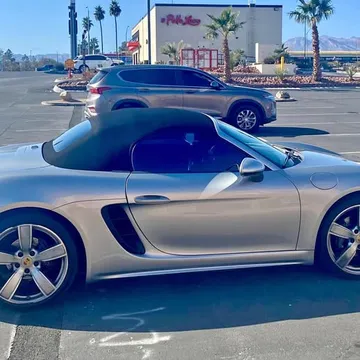 2019 Porsche 718 Cayman