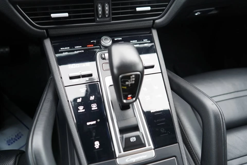 2019 Porsche 9Y0/9Y3 Cayenne - Image 8 of 19