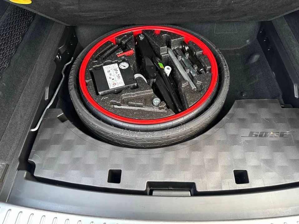 2019 Porsche 9Y0/9Y3 Cayenne - Image 19 of 20