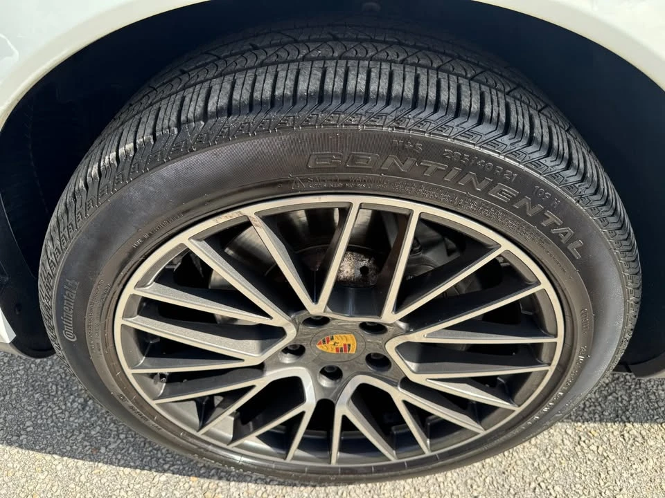 2019 Porsche 9Y0/9Y3 Cayenne S - Image 11 of 15
