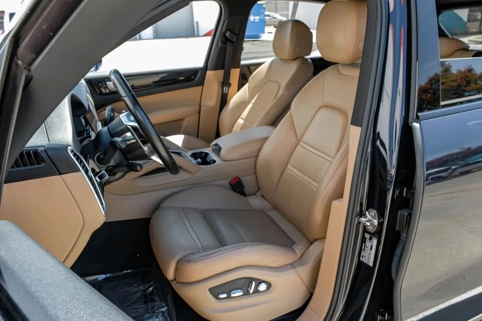 2019 Porsche 9Y0/9Y3 Cayenne - Image 16 of 20