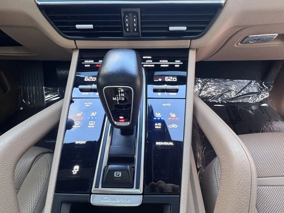 2019 Porsche 9Y0/9Y3 Cayenne - Image 19 of 20