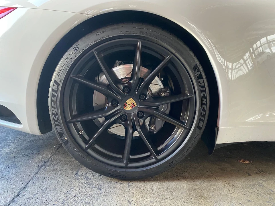 2019 Porsche 991 Carrera T - Image 6 of 19