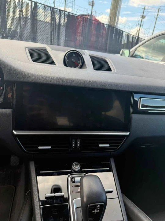 2019 Porsche 9Y0/9Y3 Cayenne - Image 13 of 14