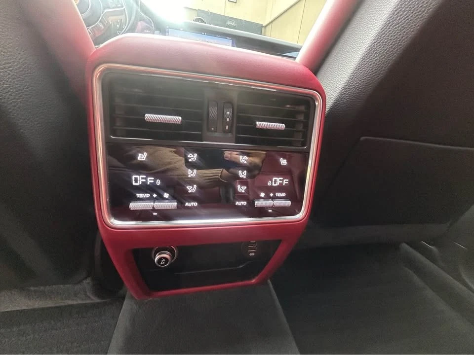 2019 Porsche 9Y0/9Y3 Cayenne - Image 2 of 19