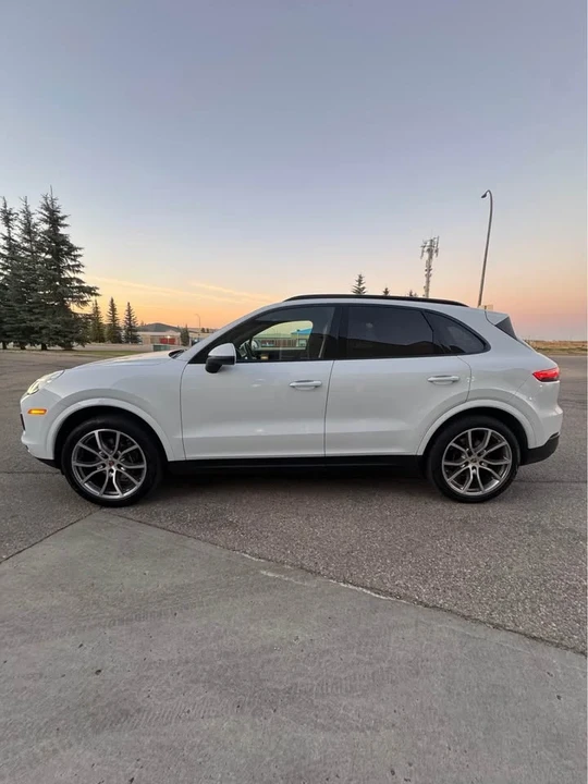 2019 Porsche 9Y0/9Y3 Cayenne - Image 9 of 13